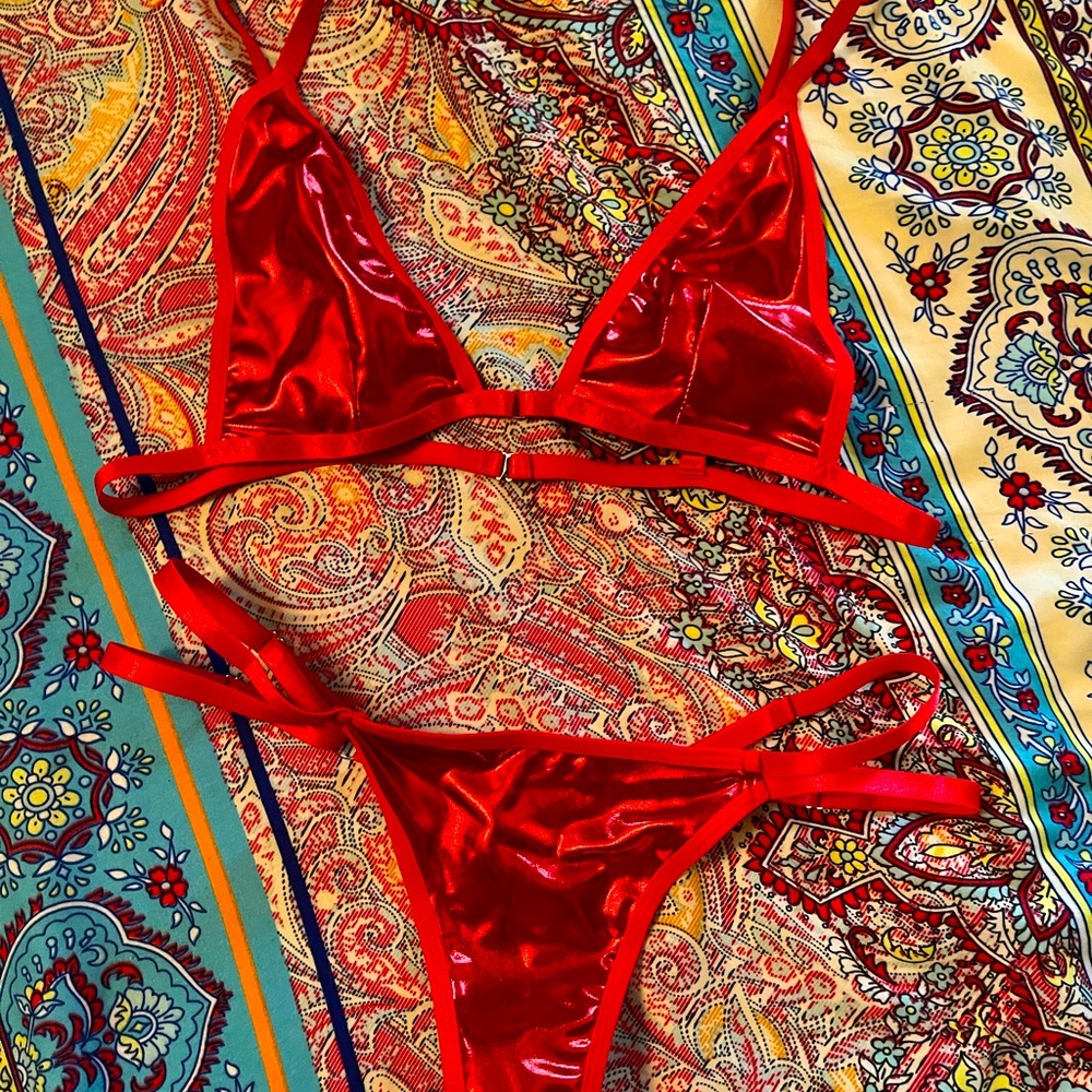 Sexy Metallic Shiny Red Lingerie Set S